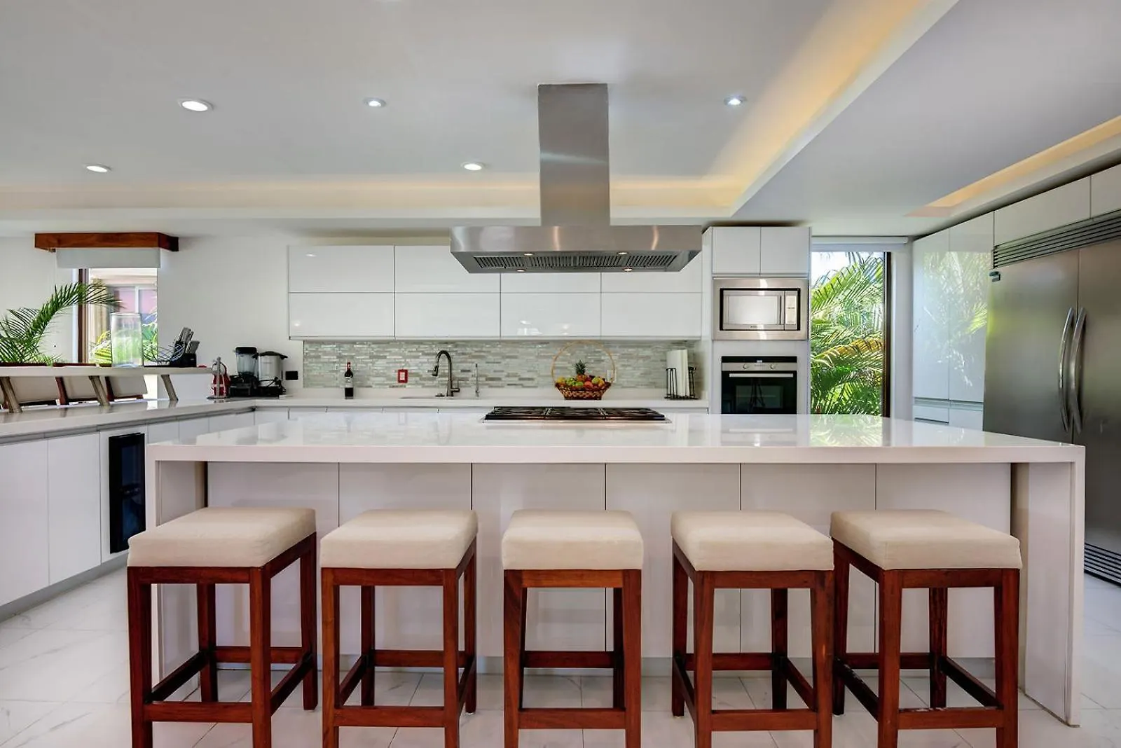 Sixteen Bedrooms Villa In Playa Del Carmen 0*,  Mexico